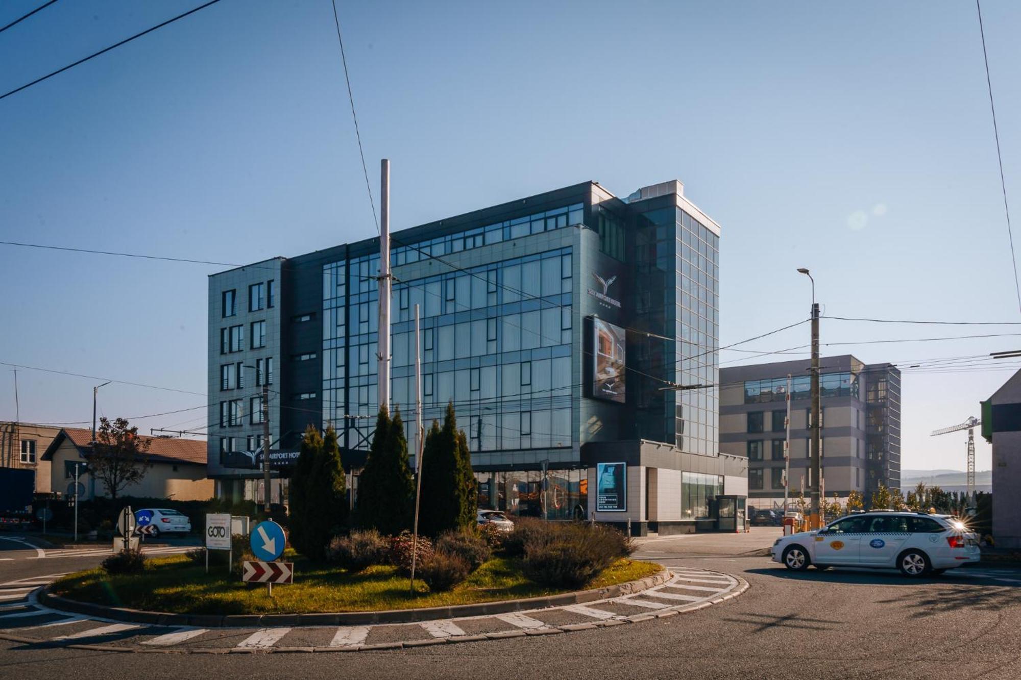 Sky Airport Hotel Κλουζ-Ναπόκα Εξωτερικό φωτογραφία