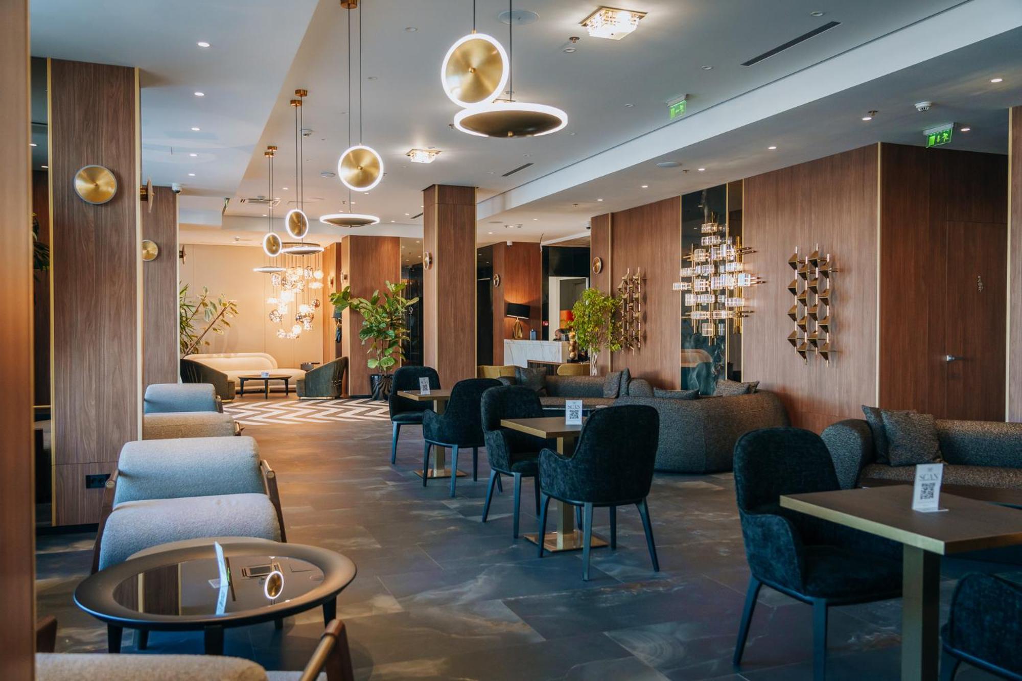 Sky Airport Hotel Κλουζ-Ναπόκα Εξωτερικό φωτογραφία