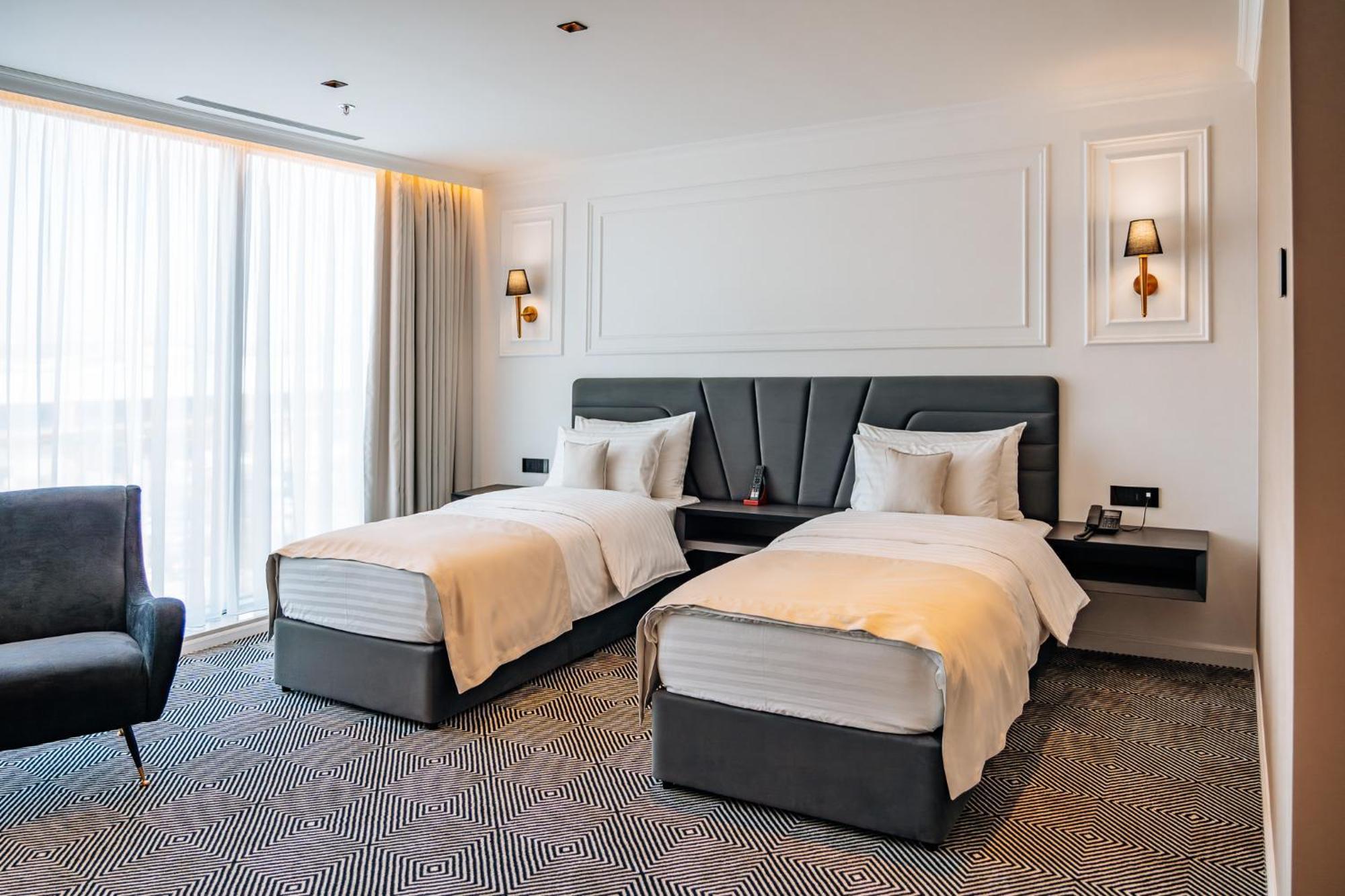 Sky Airport Hotel Κλουζ-Ναπόκα Εξωτερικό φωτογραφία