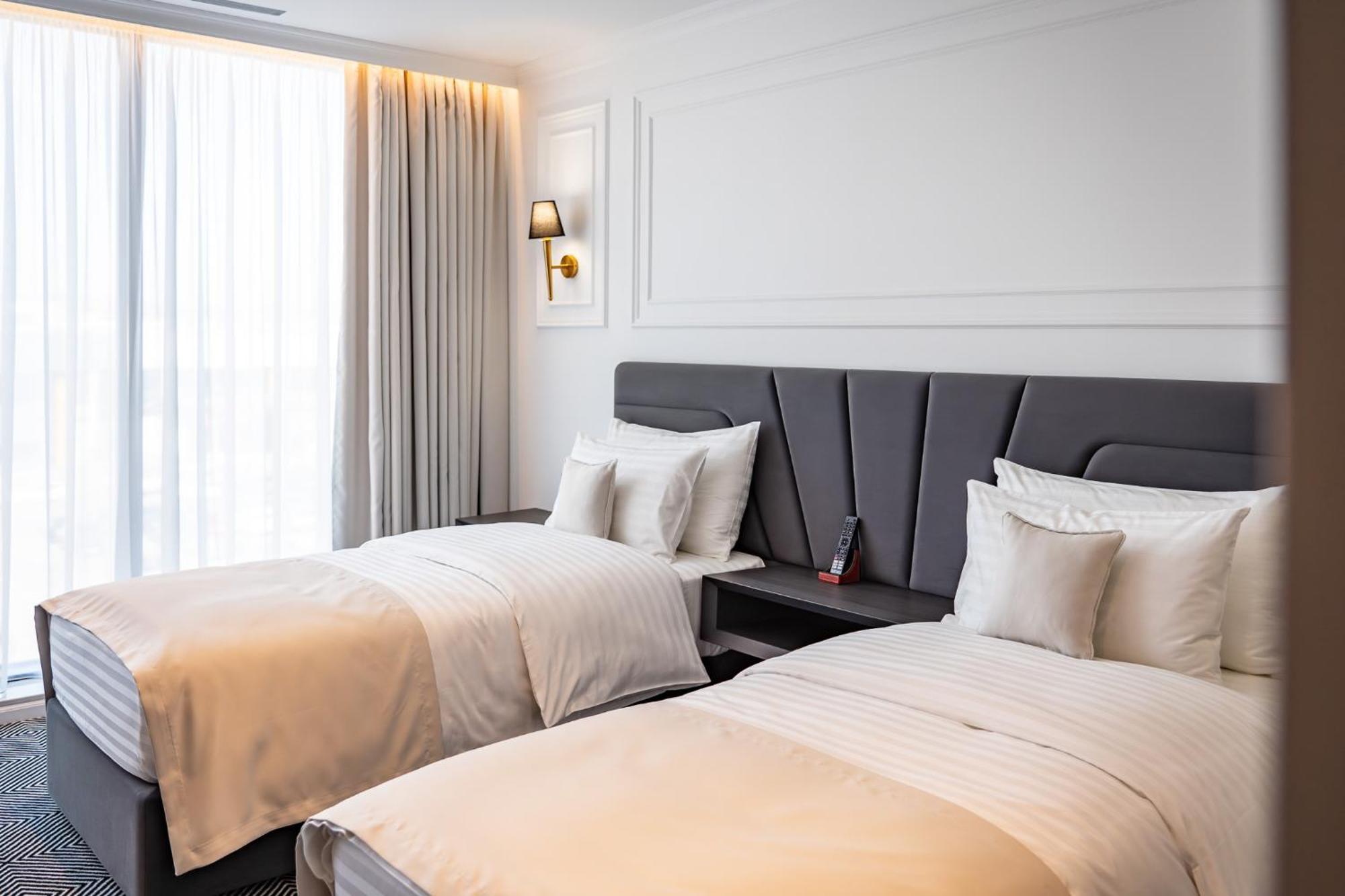 Sky Airport Hotel Κλουζ-Ναπόκα Εξωτερικό φωτογραφία