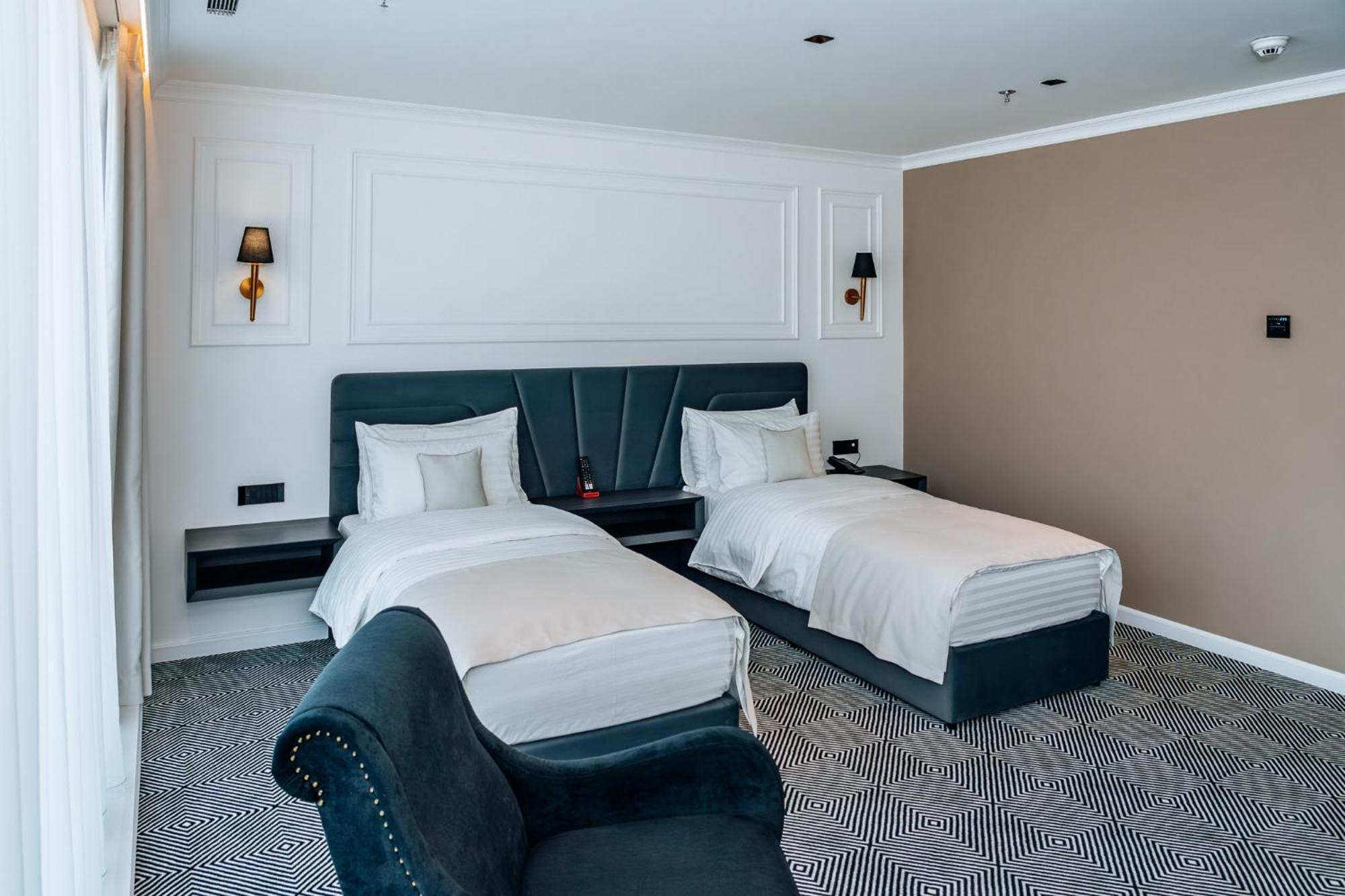 Sky Airport Hotel Κλουζ-Ναπόκα Εξωτερικό φωτογραφία